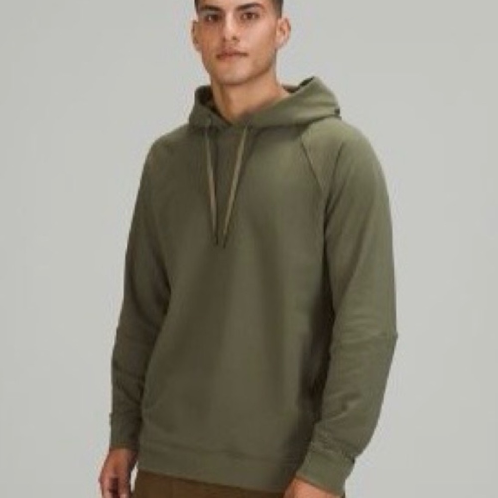 Lululemon Athletica Khaki Green Pullover
